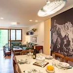 Plan Gorret Wonderful Flat In Apartmán Courmayeur
