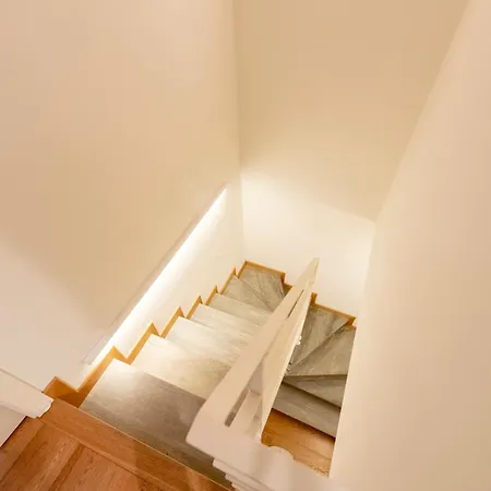 Plan Gorret Wonderful Flat In