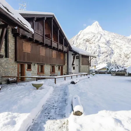Plan Gorret Wonderful Flat In Appartement Courmayeur